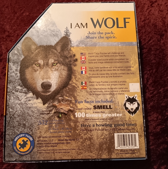 Wolf 550 piece puzzle. Sealed never opened. - Picture 2 of 2